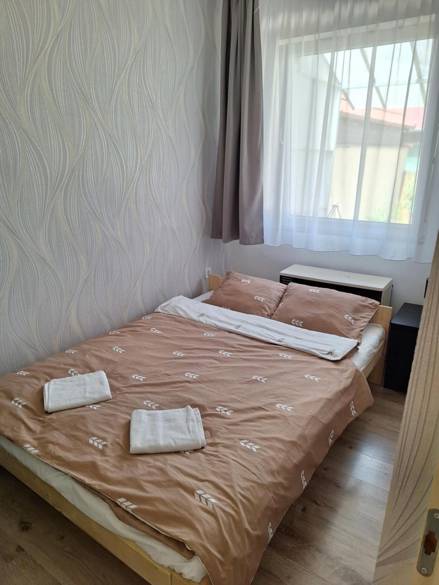 Nikolett Apartman Hajdúszoboszló 外观 照片