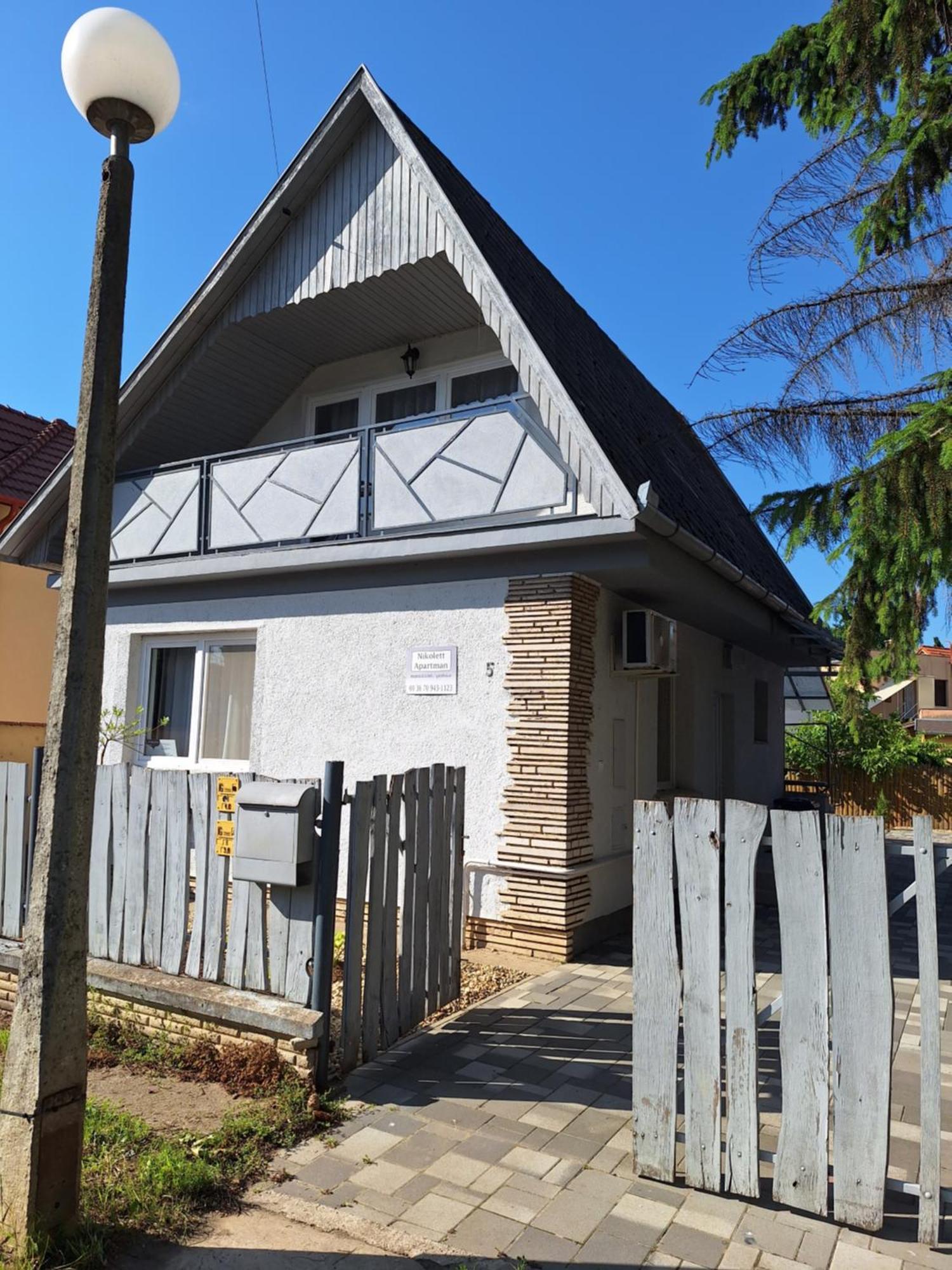 Nikolett Apartman Hajdúszoboszló 外观 照片