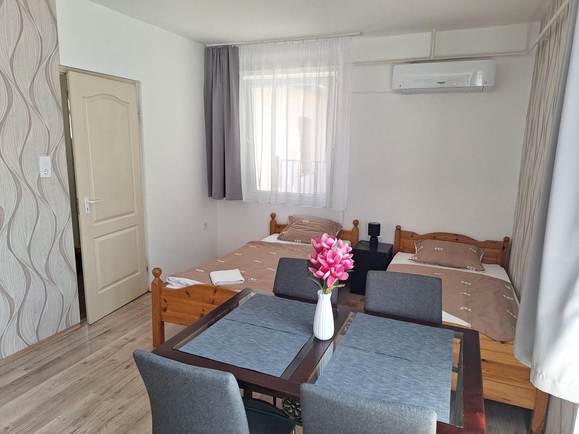 Nikolett Apartman Hajdúszoboszló 外观 照片